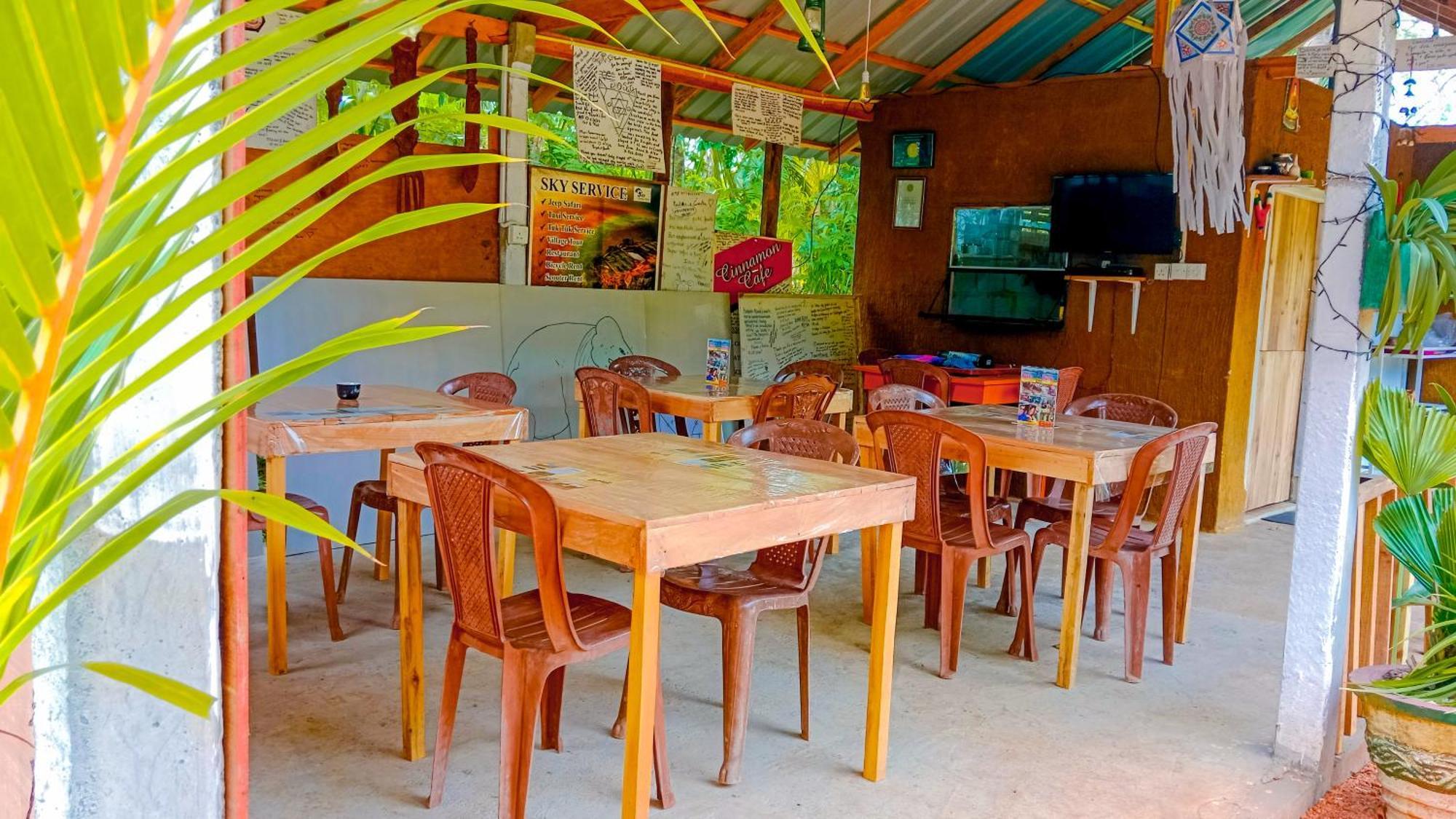 Sigiri Sky Home & Treehouse สิกิริยา ภายนอก รูปภาพ