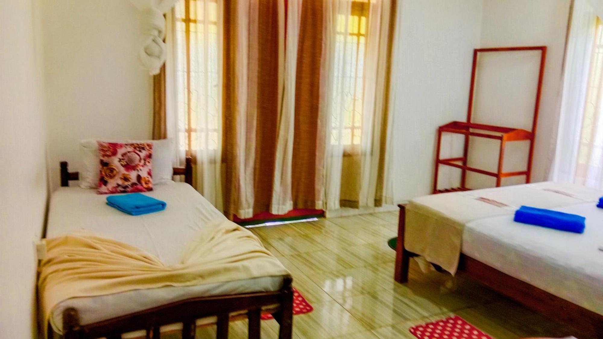 Sigiri Sky Home & Treehouse สิกิริยา ภายนอก รูปภาพ
