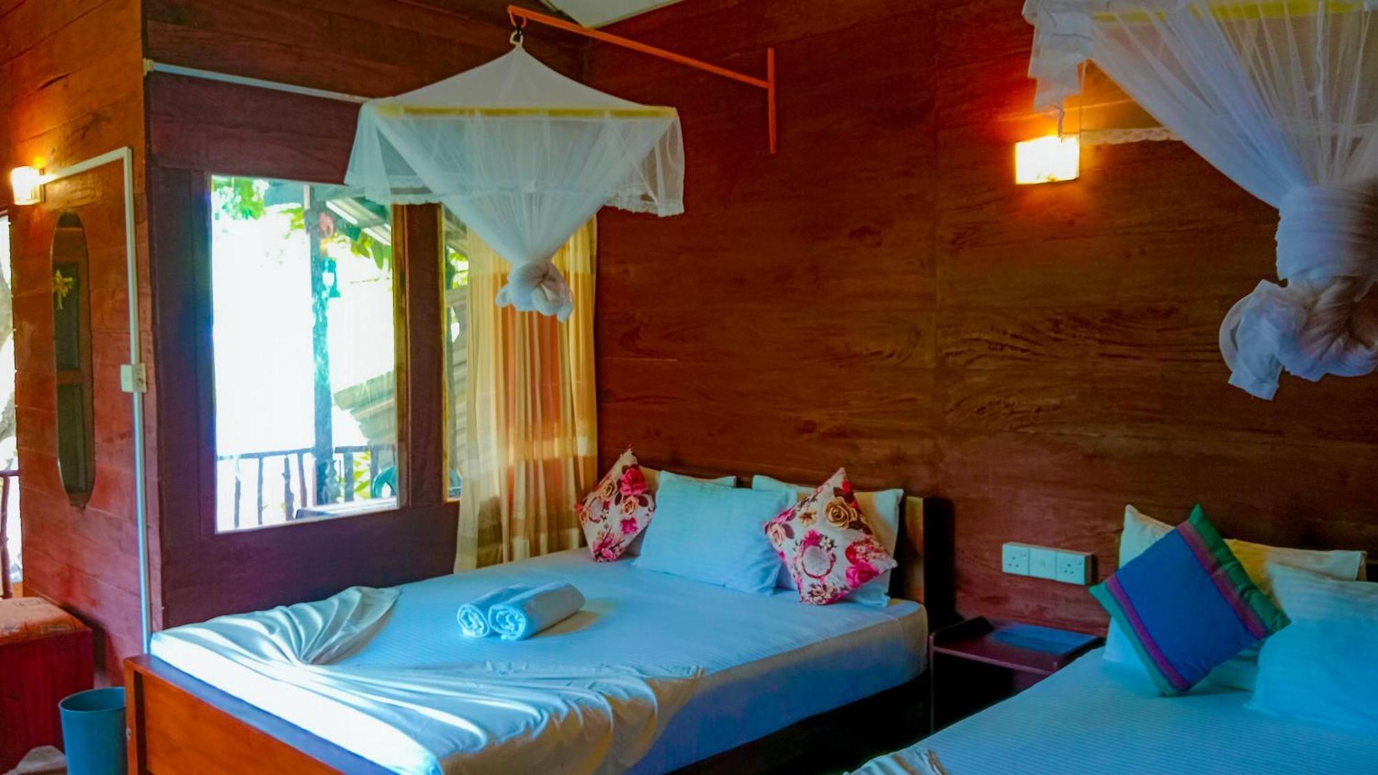 Sigiri Sky Home & Treehouse สิกิริยา ภายนอก รูปภาพ